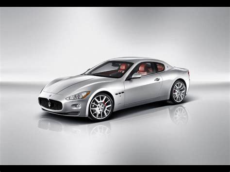 Заводская сборка модели Maserati Gran Turismo 2008: гарантия качества и красивый внешний вид