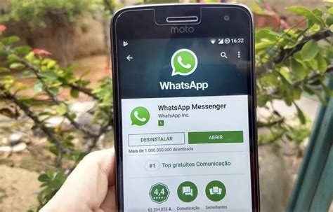 Как обновить WhatsApp бесплатно на телефон без Google Play?