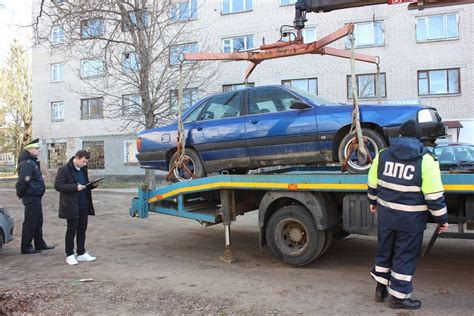 Как правильно связаться с ГАИ по телефону при эвакуации автомобиля?