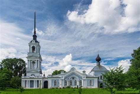 Местные достопримечательности в Калязине