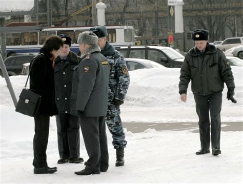 Надежный связной с ГУВД