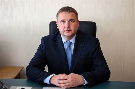 Найдите контакты главного врача ЦРБ Ахтубинска