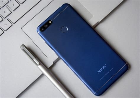 Основные особенности смартфона Huawei Honor 7A Pro