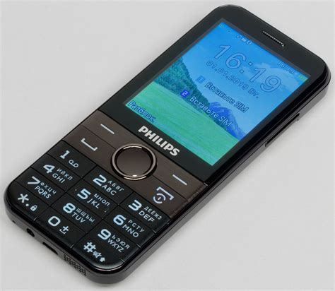 Плюсы и минусы телефона Philips Xenium e580