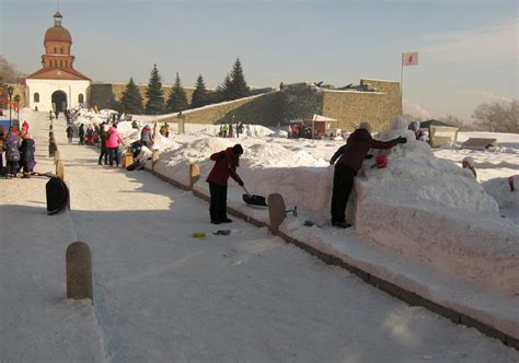 Построй свою крепость в реальной жизни