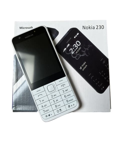 Почему стоит купить белый телефон Nokia 230 Dual Sim