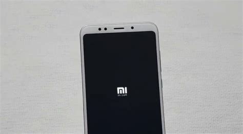 Почему телефон Xiaomi зависает на логотипе MIUI после обновления?