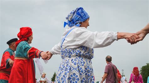 Происхождение традиции