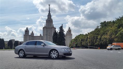 Прокат автомобилей с водителем