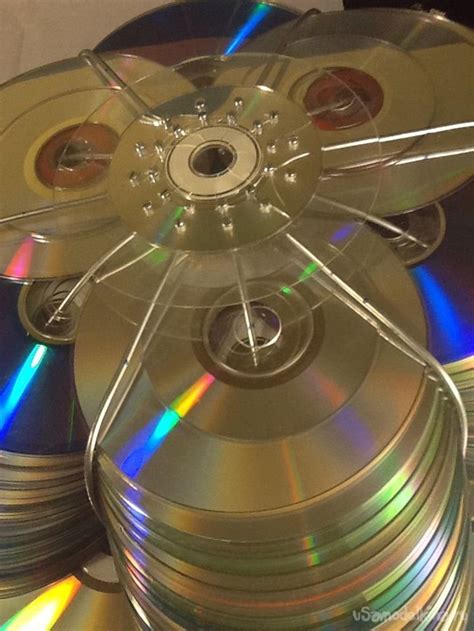 Сдача дисков на металл: зарабатывайте деньги на ненужных CD и DVD