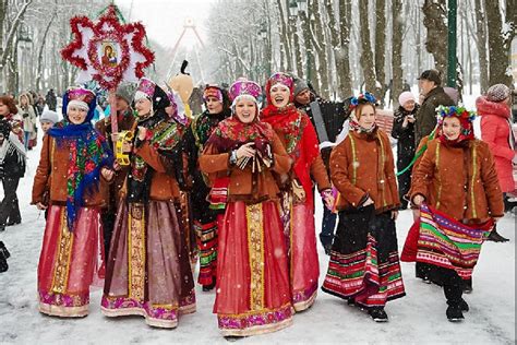 Традиции и обычаи в России