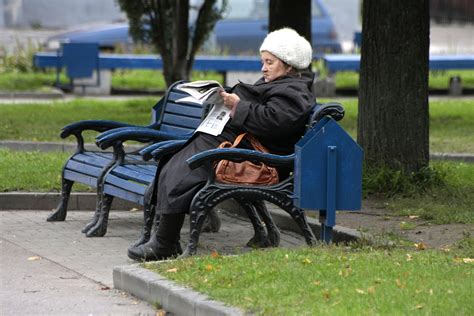 Узнайте о доступных услугах пенсионного фонда в Пскове