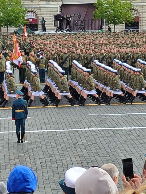 Участие в параде Победы