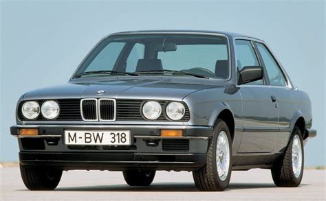 BMW E30: популярные модификации и варианты комплектации