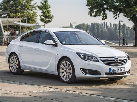 Opel Insignia: факты о кузове