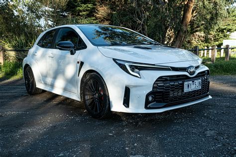 Toyota Corolla: идеальное сочетание стиля и надежности