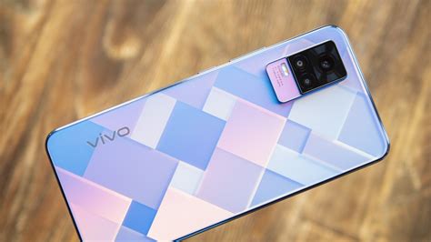 Vivo V21: ультратонкий дизайн и высокая производительность